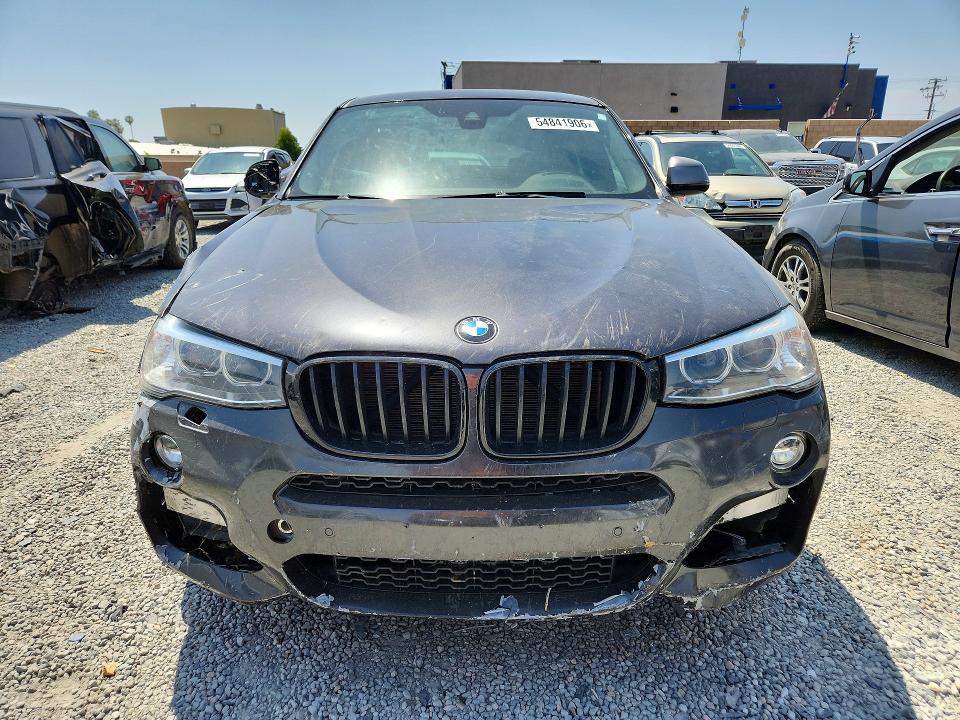 54841906 :رقم المزاد ، 5UXXW7C52J0W65527 vin ، 2018 Bmw X4 مزاد بيع