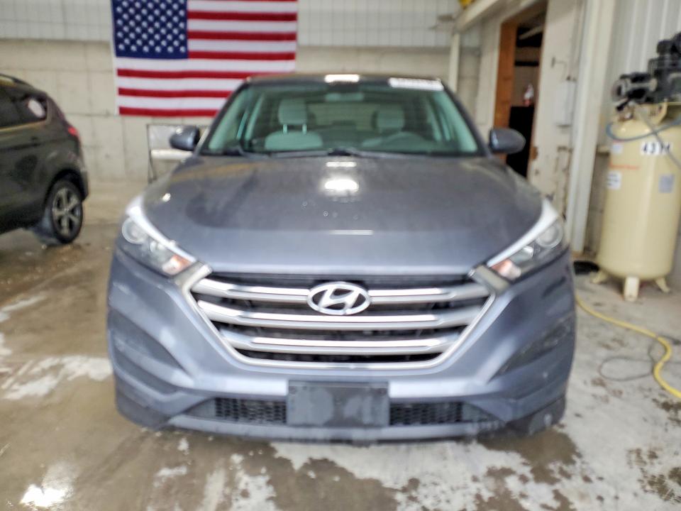 54723116 :رقم المزاد ، KM8J23A49HU537810 vin ، 2017 Hyundai Tucson مزاد بيع