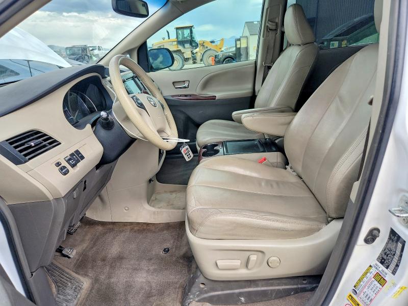 Продажа на аукционе авто 2013 Toyota Sienna, vin: 5TDYK3DC7DS372201, номер лота: 54723466