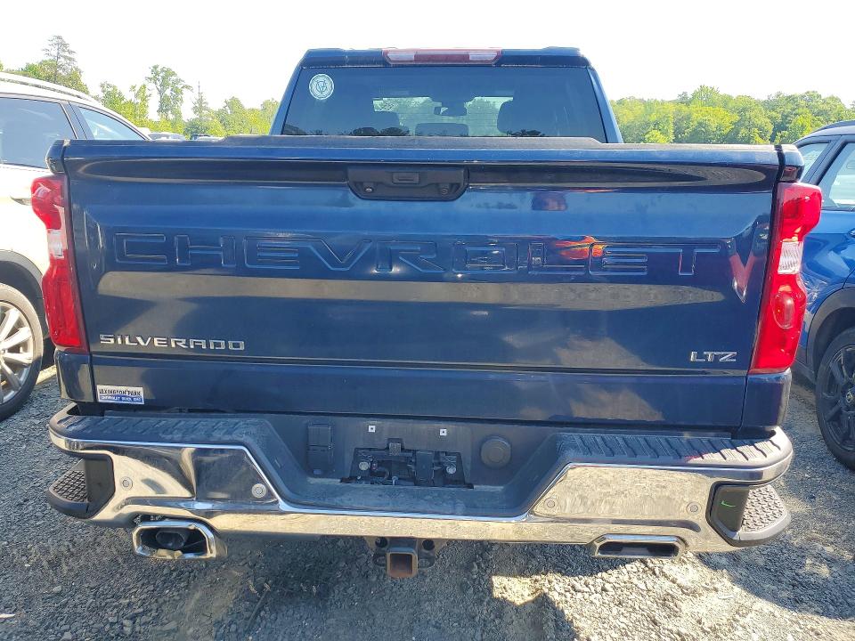Продажа на аукционе авто 2022 Chevrolet Silverado, vin: 1GCUDGET8NZ607235, номер лота: 52374596