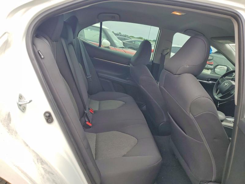 52456616 :رقم المزاد ، 4T1C11AKXPU120094 vin ، 2023 Toyota Camry مزاد بيع