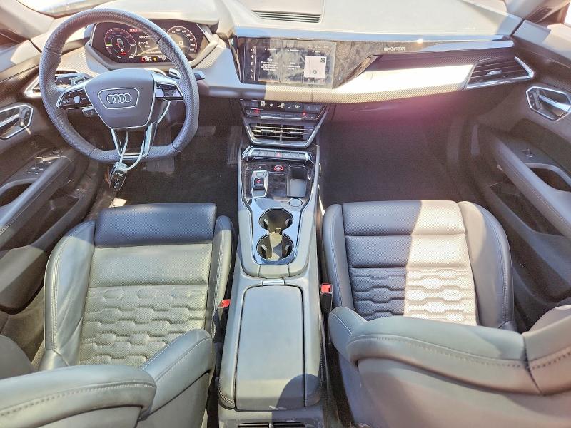 2022 Audi E-tron Gt მანქანა იყიდება აუქციონზე, vin: WAUEJBFW5N7003658, აუქციონის ნომერი: 53896276