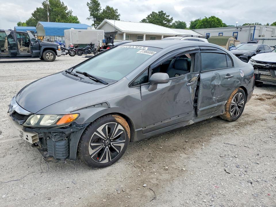 51966086 :رقم المزاد ، 19XFA1F56AE046425 vin ، 2010 Honda Civic مزاد بيع