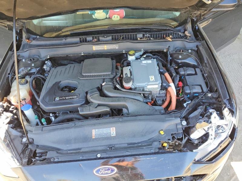 53852276 :رقم المزاد ، 3FA6P0LU3HR315431 vin ، 2017 Ford Fusion مزاد بيع