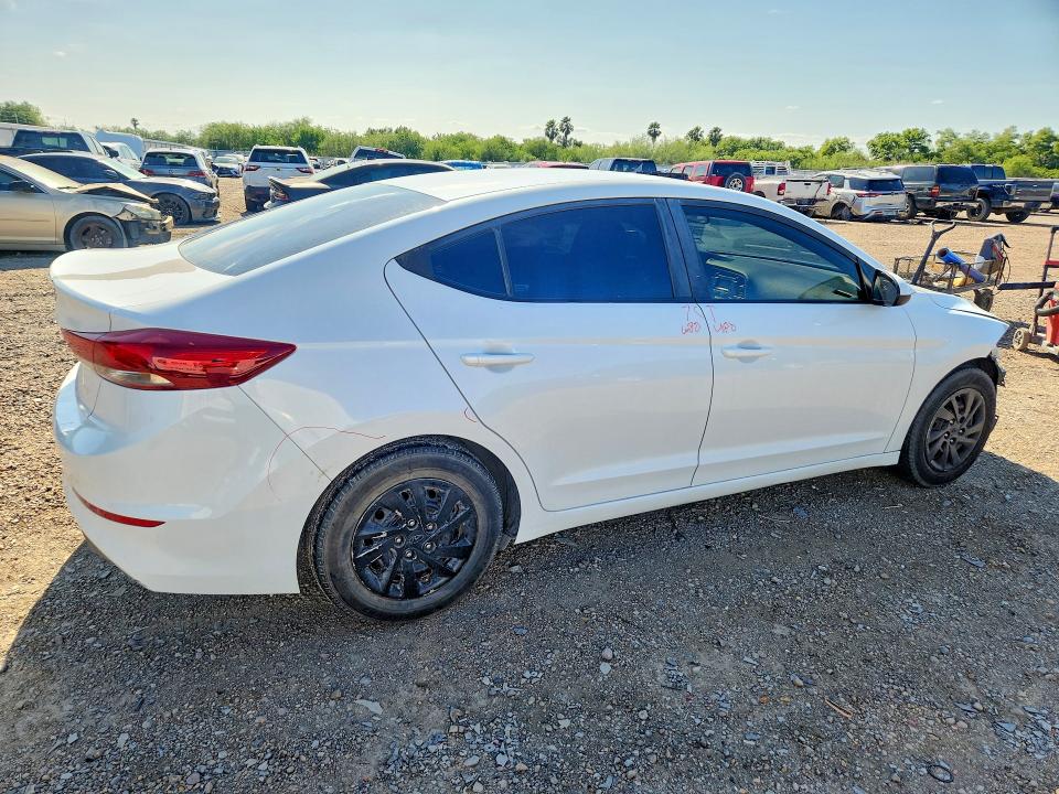 53122556 :رقم المزاد ، 5NPD74LF8JH212850 vin ، 2018 Hyundai Elantra مزاد بيع