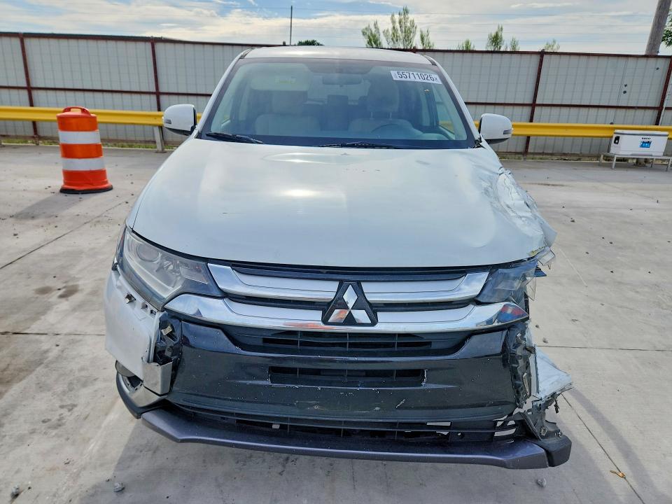 2016 Mitsubishi Outlander მანქანა იყიდება აუქციონზე, vin: JA4AD3A32GZ061840, აუქციონის ნომერი: 55711026