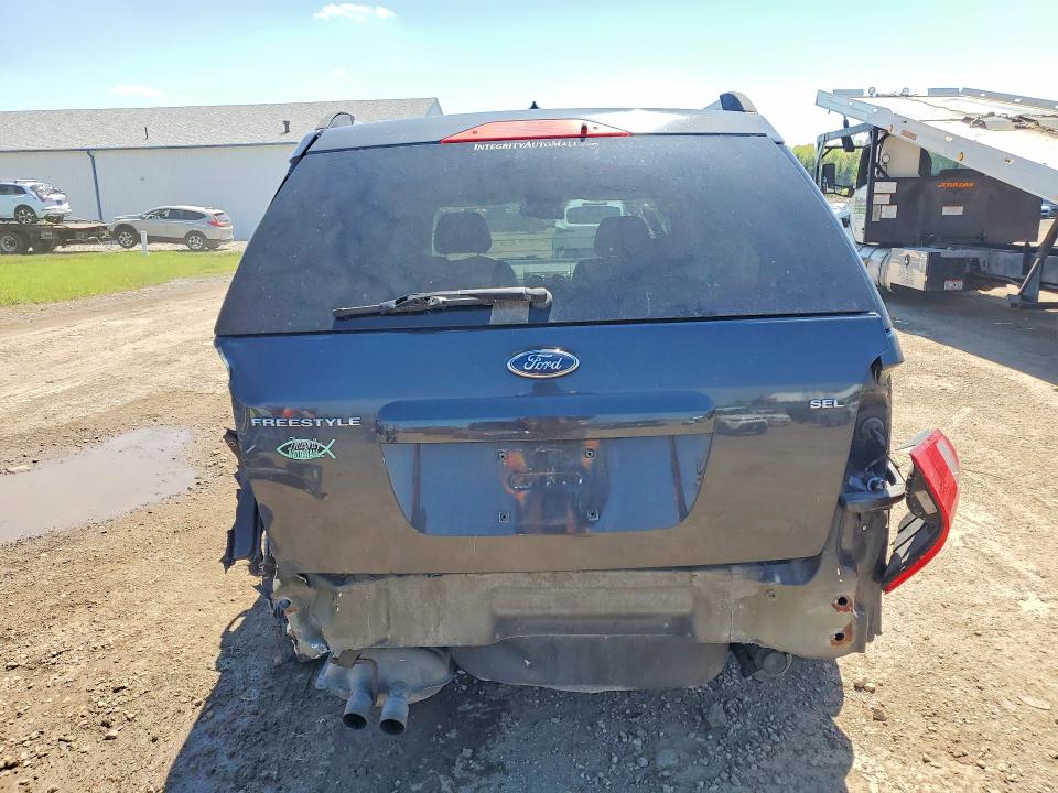 52317556 :رقم المزاد ، 1FMDK02157GA30822 vin ، 2007 Ford Freestyle مزاد بيع