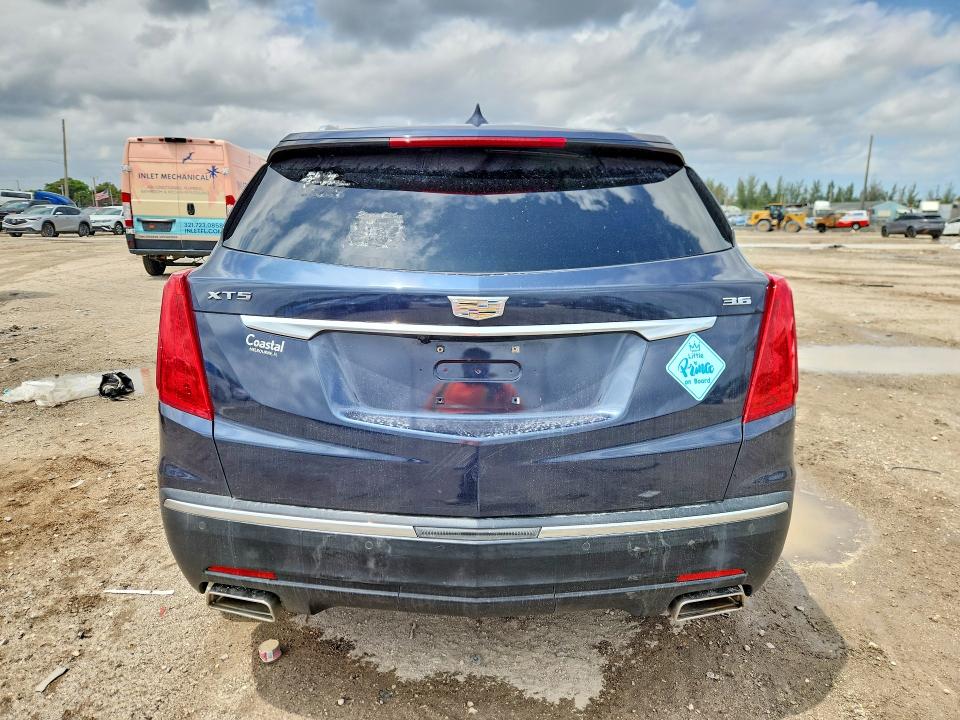52215736 :رقم المزاد ، 1GYKNARS4KZ192228 vin ، 2019 Cadillac Xt5 مزاد بيع
