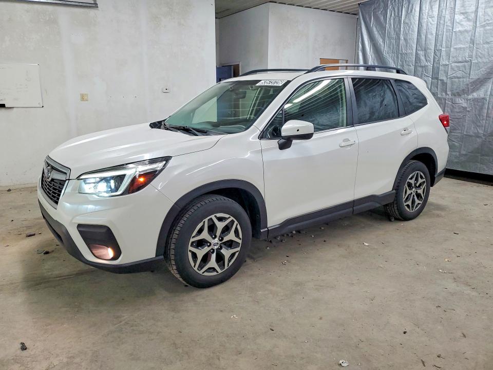 53573726 :رقم المزاد ، JF2SKAJC6MH425877 vin ، 2021 Subaru Forester مزاد بيع