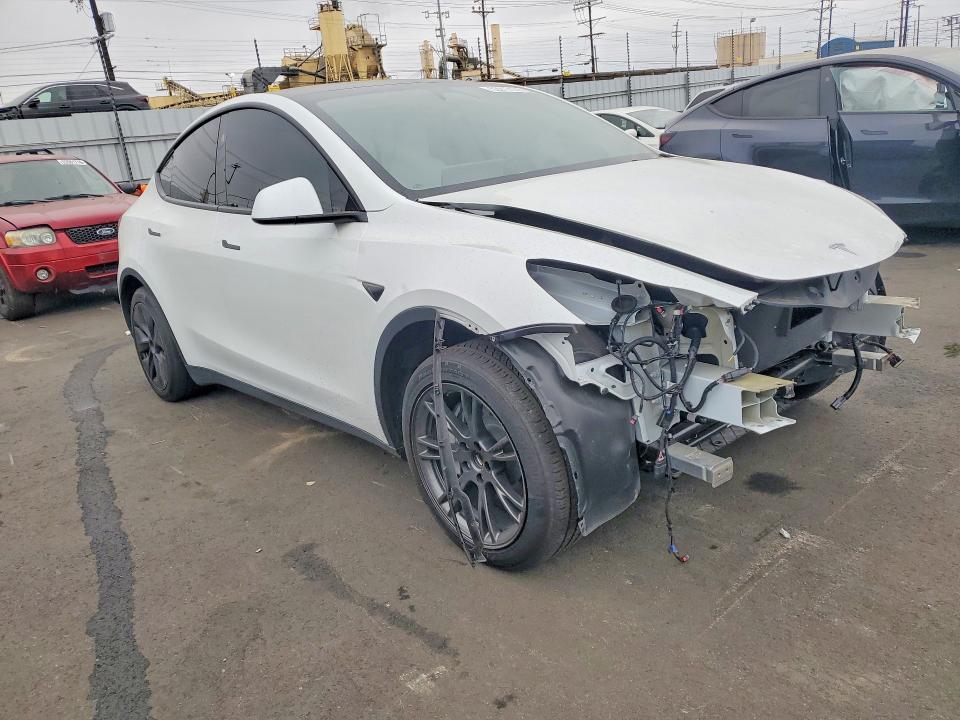 Продажа на аукционе авто 2025 Tesla Model Y, vin: 7SAYGDED0SF242568, номер лота: 53917146