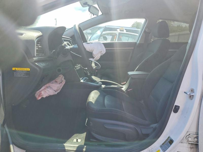Продажа на аукционе авто 2018 Hyundai Elantra, vin: 5NPD84LF1JH272644, номер лота: 54733926