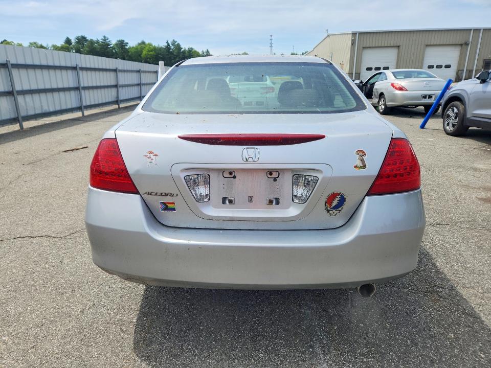 2006 Honda Accord მანქანა იყიდება აუქციონზე, vin: 1HGCM56386A128894, აუქციონის ნომერი: 54466016