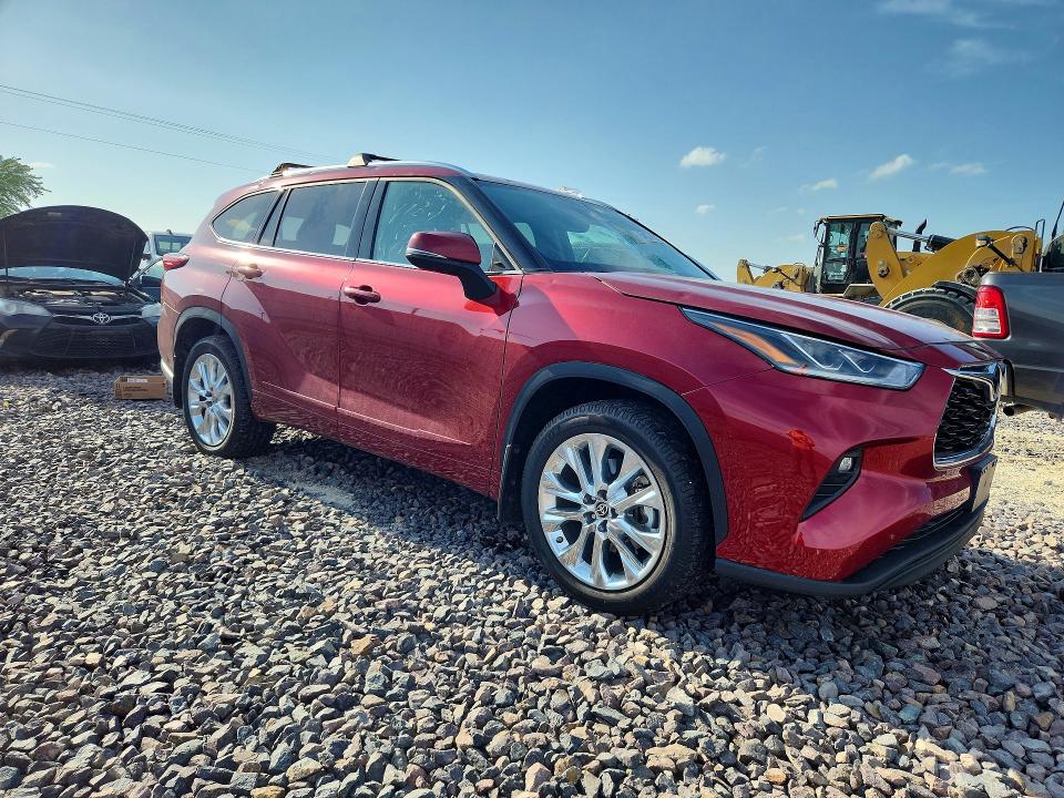 2022 Toyota Highlander მანქანა იყიდება აუქციონზე, vin: 5TDDZRBH1NS217821, აუქციონის ნომერი: 54074506