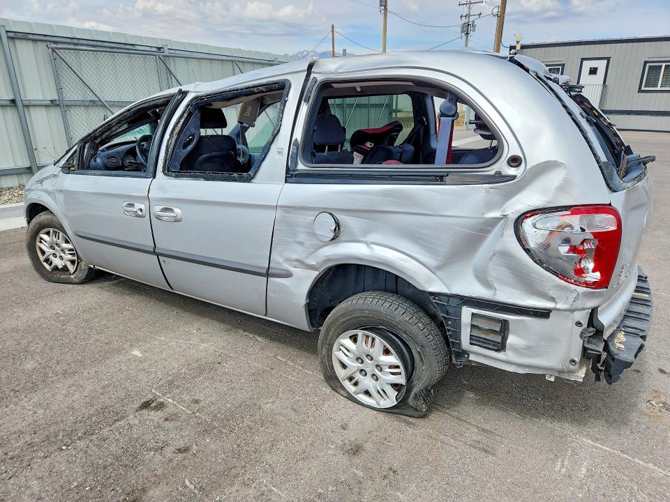 52863816 :رقم المزاد ، 2B4GP44352R658909 vin ، 2002 Dodge Grand Caravan مزاد بيع