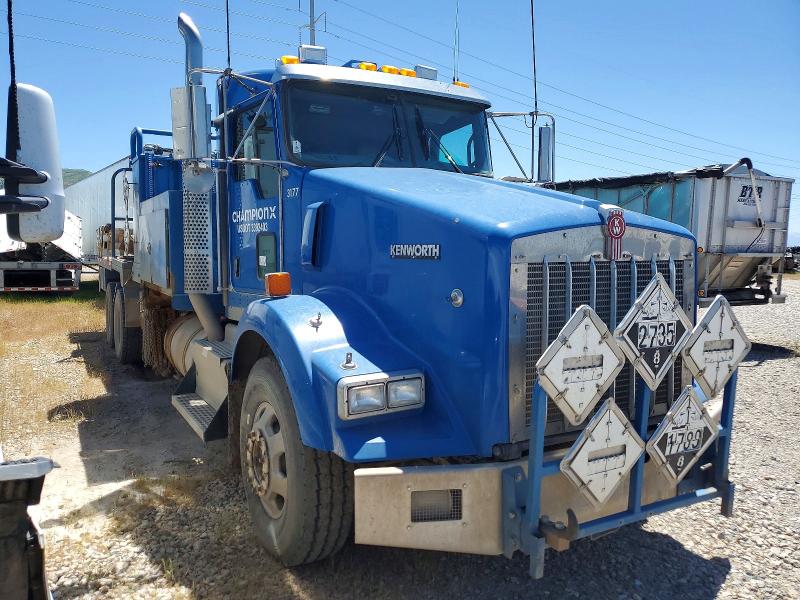 53537786 :رقم المزاد ، 1NKDL40X0BJ295660 vin ، 2011 Kenworth Construction مزاد بيع