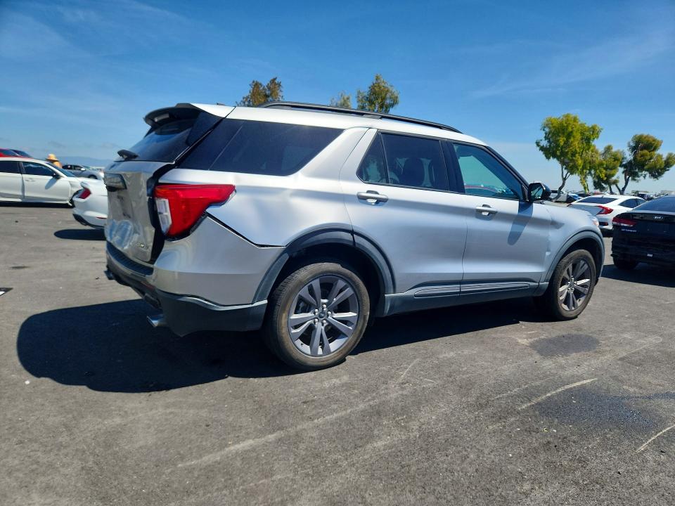 53326026 :رقم المزاد ، 1FMSK8DH4NGA12356 vin ، 2022 Ford Explorer مزاد بيع