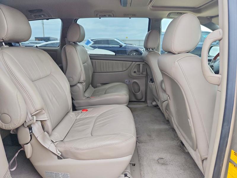 54718816 :رقم المزاد ، 5TDZK22C07S066592 vin ، 2007 Toyota Sienle/xle مزاد بيع