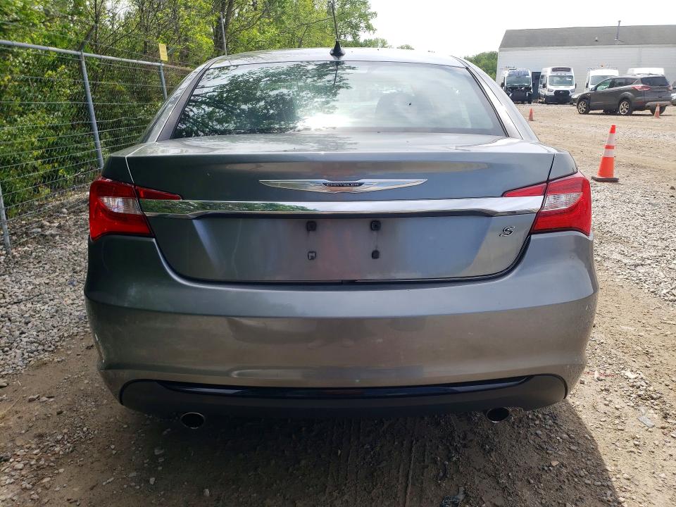 54604286 :رقم المزاد ، 1C3BC8FGXBN577471 vin ، 2011 Chrysler 200 مزاد بيع