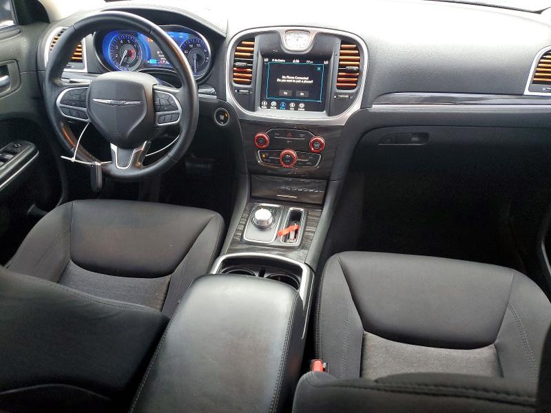 52410746 :رقم المزاد ، 2C3CCAAG7KH690600 vin ، 2019 Chrysler 300 مزاد بيع