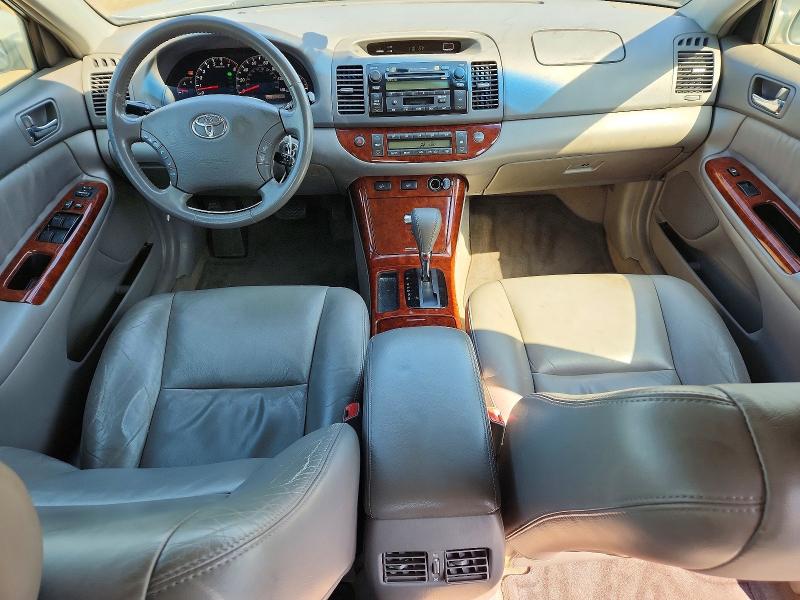 52522596 :رقم المزاد ، 4T1BF30K95U106730 vin ، 2005 Toyota Camry مزاد بيع