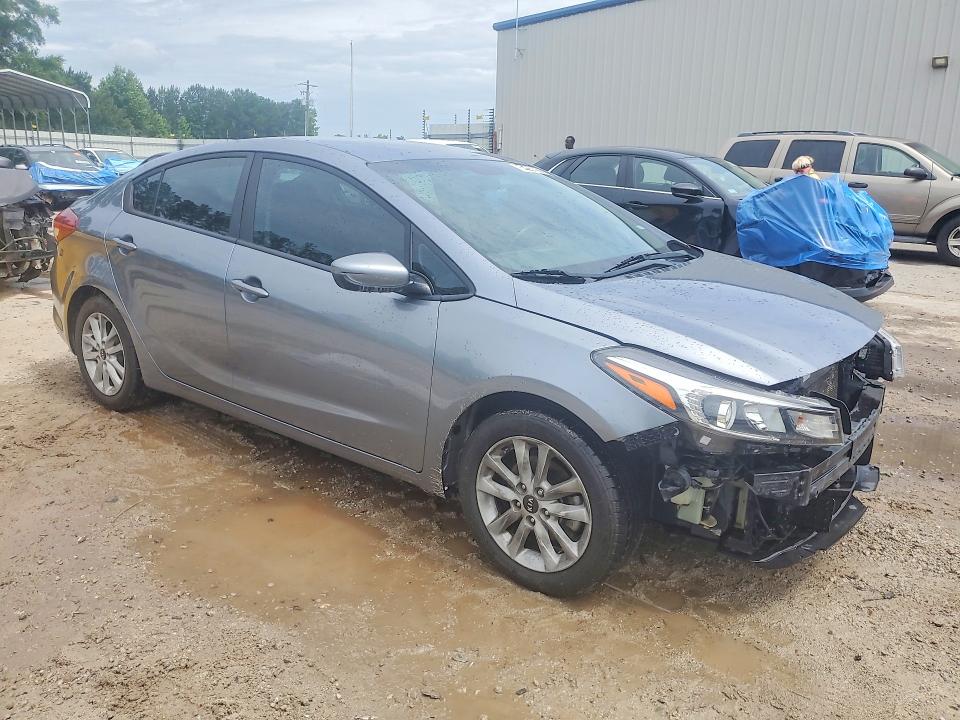 Продажа на аукционе авто 2017 Kia Forte, vin: 3KPFL4A71HE106156, номер лота: 54267966