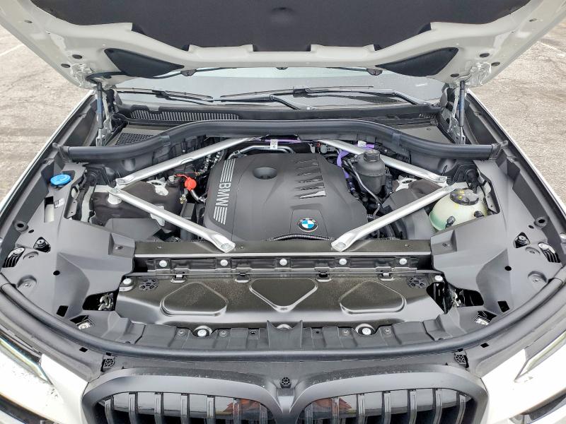 53422676 :رقم المزاد ، 5UX23EM05T9257354 vin ، 2026 Bmw X7 مزاد بيع