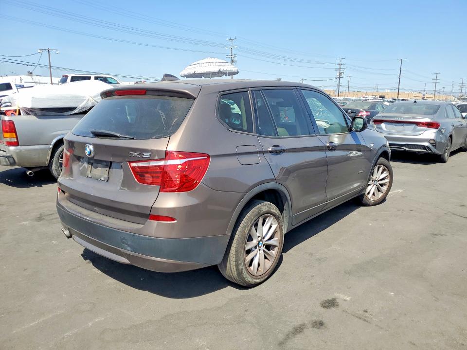 2014 Bmw X3 მანქანა იყიდება აუქციონზე, vin: 5UXWX9C58E0D17504, აუქციონის ნომერი: 53767866