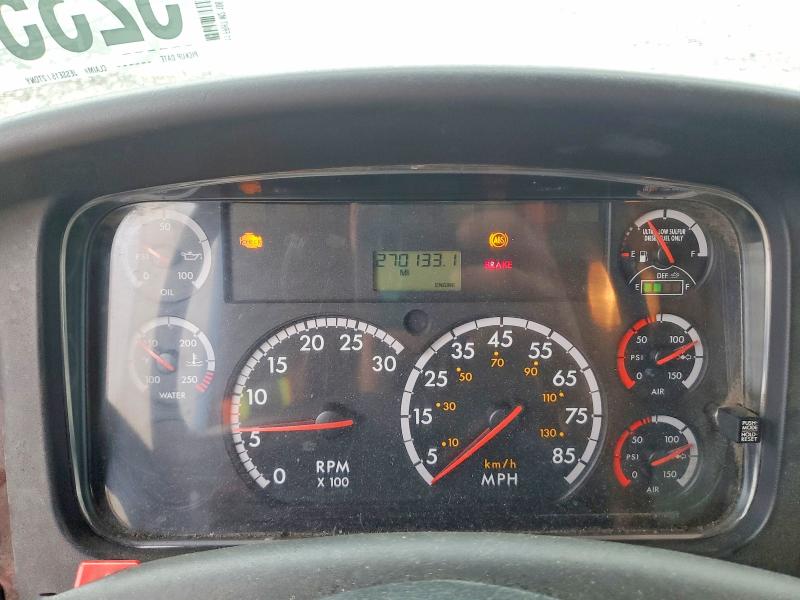 Продажа на аукционе авто 2011 Freightliner M2, vin: 1FVACXDT6BDAZ0220, номер лота: 52358496