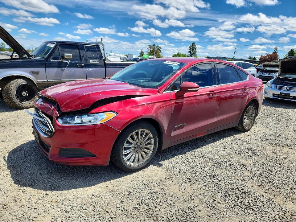 Продажа на аукционе авто 2016 Ford Fusion, vin: 3FA6P0LU2GR145948, номер лота: 53247096