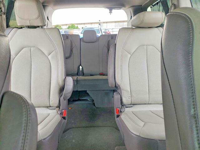 52164646 :رقم المزاد ، 2C4RC1EG6JR194082 vin ، 2018 Chrysler Pacifica مزاد بيع