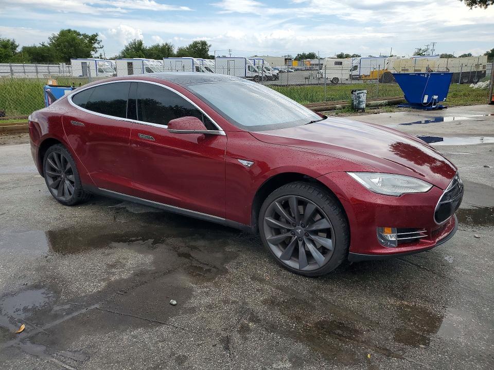 2012 Tesla Model S მანქანა იყიდება აუქციონზე, vin: 5YJSA1DP7CFS00687, აუქციონის ნომერი: 53662936