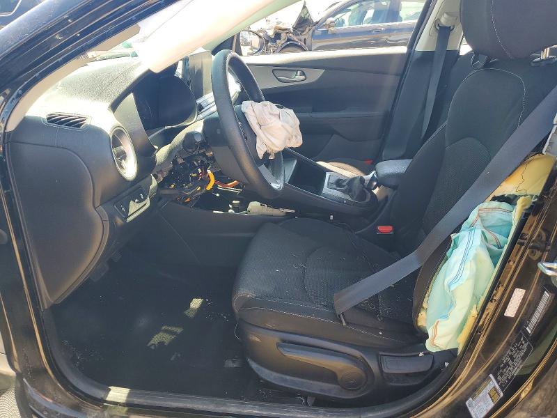 52186946 :رقم المزاد ، 3KPF24AD0ME394920 vin ، 2021 Kia Forte مزاد بيع