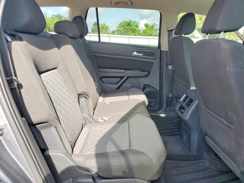 54629246 :رقم المزاد ، 1V2AR2CA7JC555889 vin ، 2018 Volkswagen Atlas مزاد بيع
