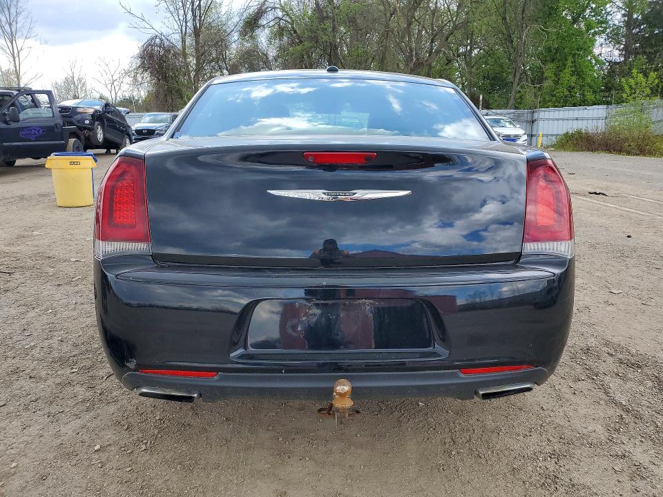 52139236 :رقم المزاد ، 2C3CCABG1GH277805 vin ، 2016 Chrysler 300 S 4dr مزاد بيع