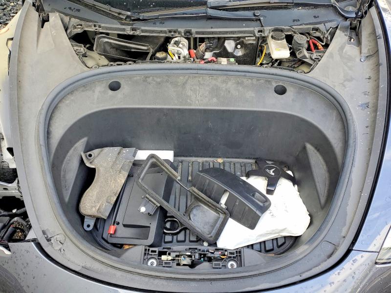 2022 Tesla Model 3 მანქანა იყიდება აუქციონზე, vin: 5YJ3E1EA6NF370318, აუქციონის ნომერი: 51918626