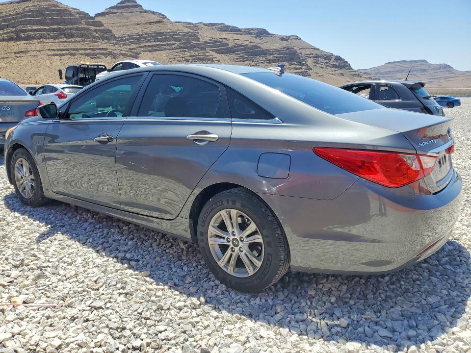 53542316 :رقم المزاد ، 5NPEB4AC7DH772021 vin ، 2013 Hyundai Sonata مزاد بيع