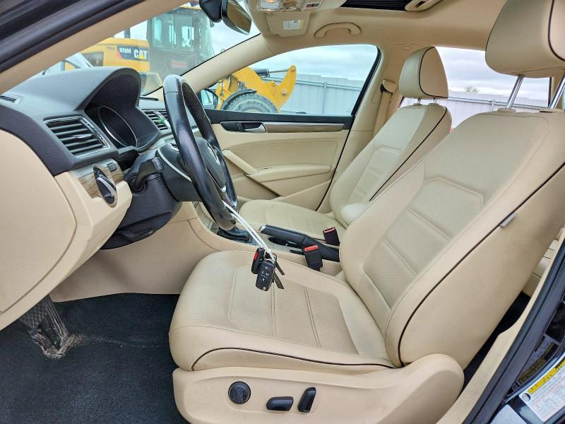 Aukcja sprzedaży 2017 Volkswagen Passat, vin: 1VWGT7A32HC035072, numer aukcji: 53613556