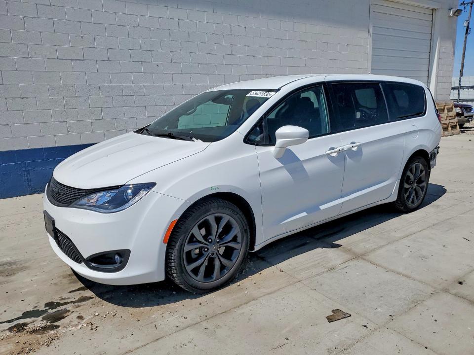 53051536 :رقم المزاد ، 2C4RC1FG8LR116680 vin ، 2020 Chrysler Pacifica مزاد بيع