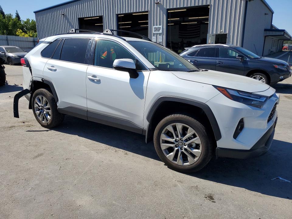 Продажа на аукционе авто 2025 Toyota Rav4, vin: 2T3C1RFV3SW384680, номер лота: 54667686
