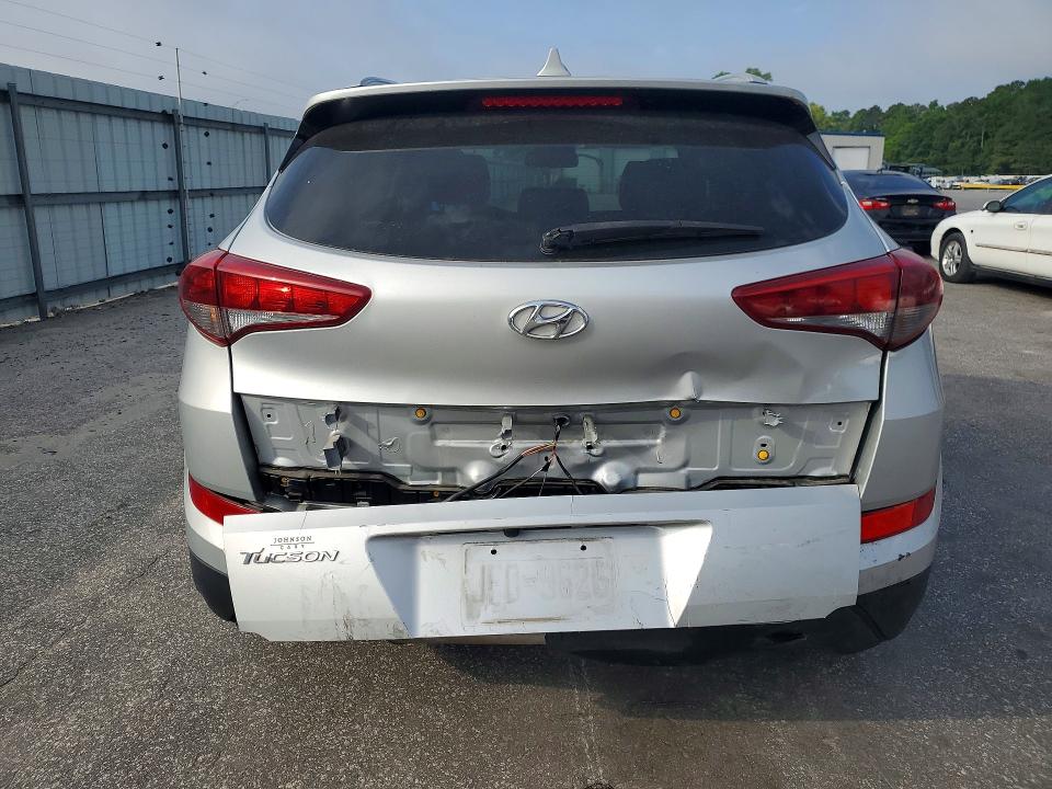 2018 Hyundai Tucson მანქანა იყიდება აუქციონზე, vin: KM8J33A41JU728883, აუქციონის ნომერი: 54386976