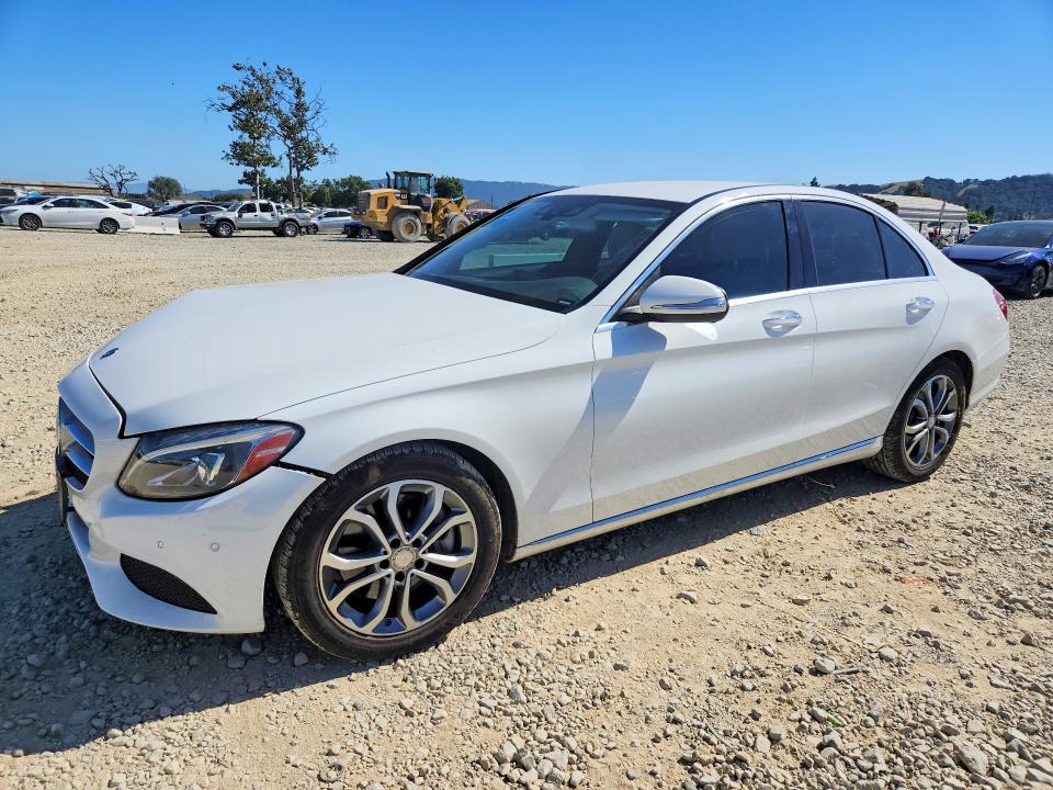 2015 Mercedes-benz C მანქანა იყიდება აუქციონზე, vin: 55SWF4JBXFU072199, აუქციონის ნომერი: 53827336