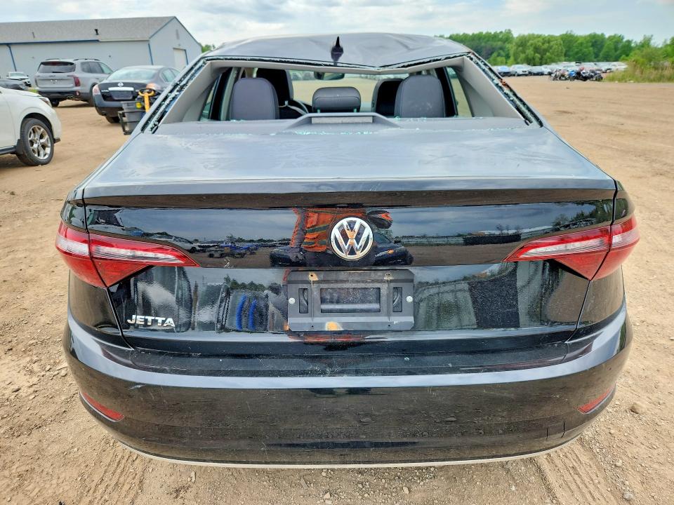 54323606 :رقم المزاد ، 3VWC57BU1MM030180 vin ، 2021 Volkswagen Jetta مزاد بيع