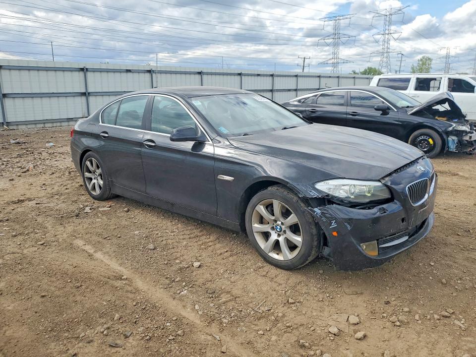 53548466 :رقم المزاد ، WBAFR9C59BC270418 vin ، 2011 Bmw 550 مزاد بيع
