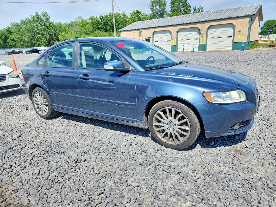 2010 Volvo S40 მანქანა იყიდება აუქციონზე, vin: YV1382MS0A2498018, აუქციონის ნომერი: 55126136