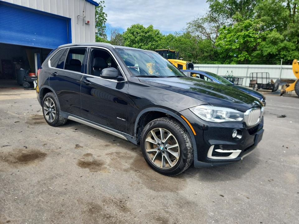 54825466 :رقم المزاد ، 5UXKR0C52J0X97390 vin ، 2018 Bmw X5 مزاد بيع