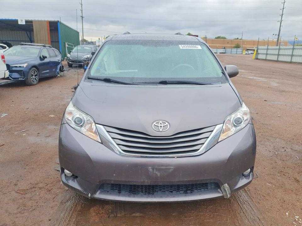 2013 Toyota Sienna მანქანა იყიდება აუქციონზე, vin: 5TDYK3DC7DS376961, აუქციონის ნომერი: 54288886