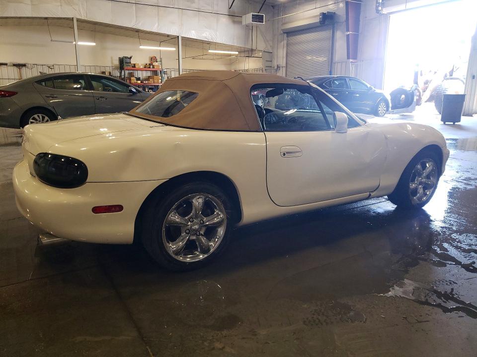 Продажа на аукционе авто 1999 Mazda Mx-5 Miata, vin: JM1NB3533X0109373, номер лота: 53108876