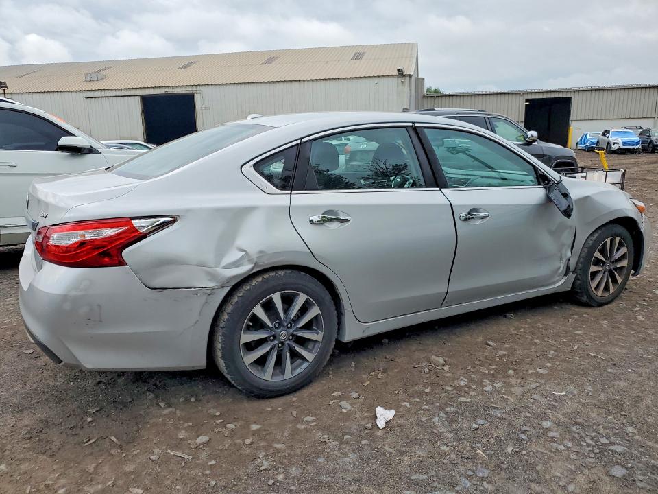 Продажа на аукционе авто 2017 Nissan Altima, vin: 1N4AL3AP0HC145838, номер лота: 54696966
