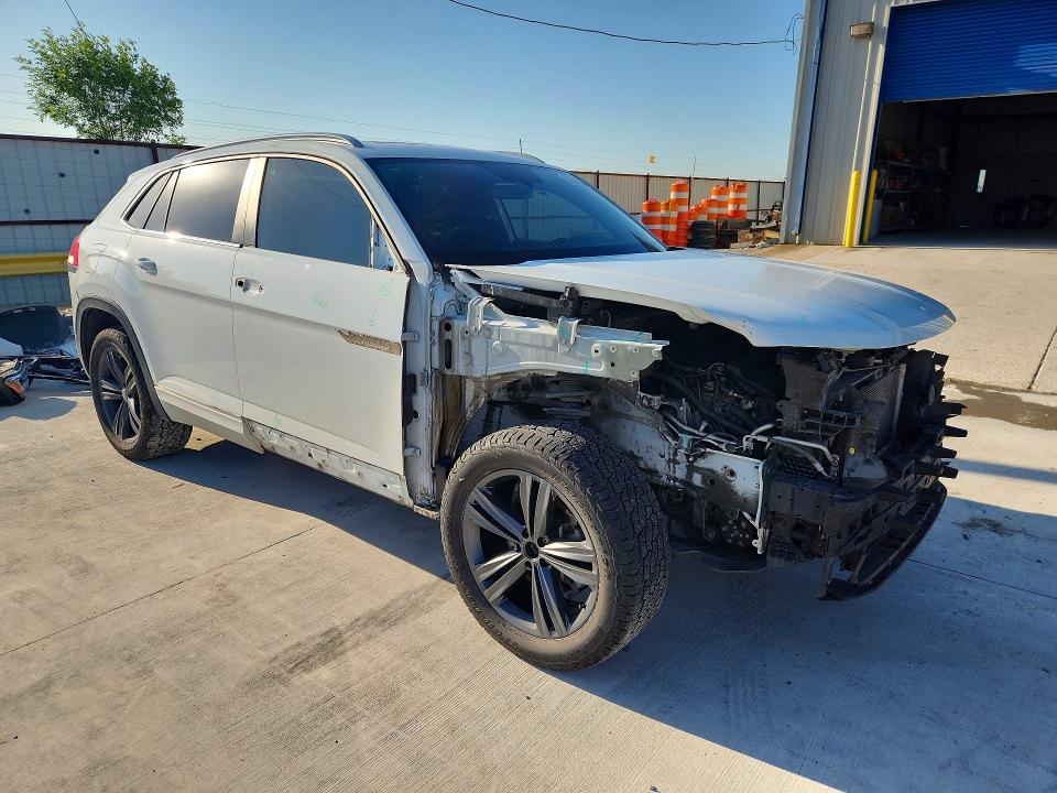 Продажа на аукционе авто 2020 Volkswagen Atlas Cross Sport, vin: 1V26E2CA2LC217210, номер лота: 53188616