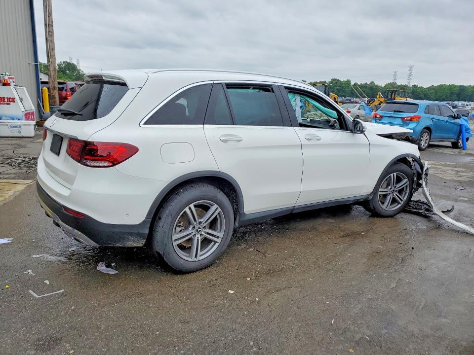 52462336 :رقم المزاد ، W1N0G8DB9MV315404 vin ، 2021 Mercedes-benz Glc مزاد بيع